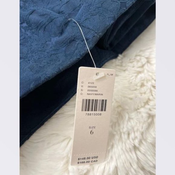 By Anthropologie Damask Jacquard Flare Pants in Navy - Size 6 - NWT - Picture 5 of 7